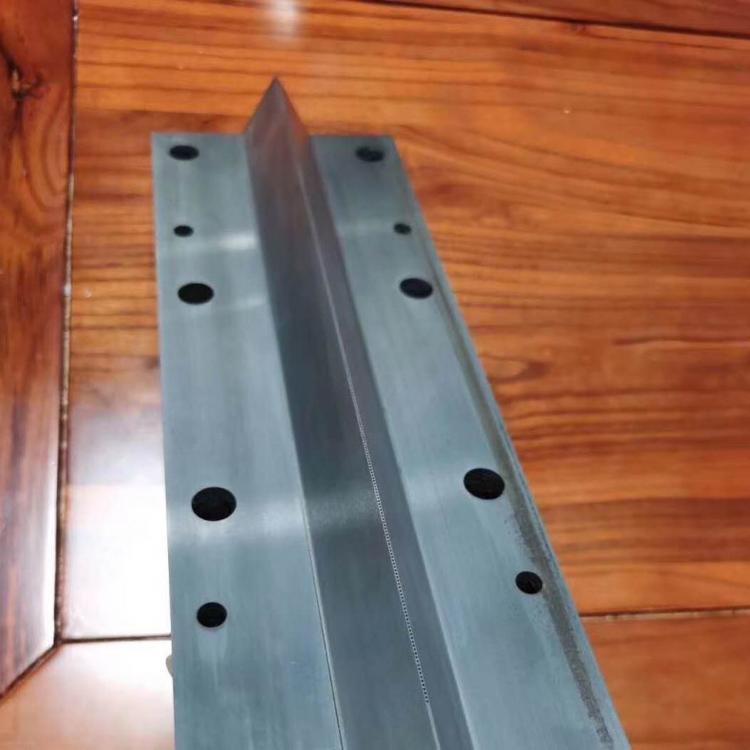 噴絲板精雕機(jī) 噴絲板精雕機(jī)